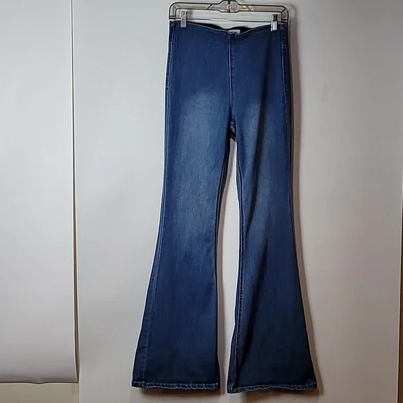 🟣C'ESTI TOI BLACK LABEL JEANS ~ FIT & FLARE HIGH-RISE JEANS - Picture 3 of 11